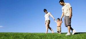 family-picture-istock_000006638550large-950x431